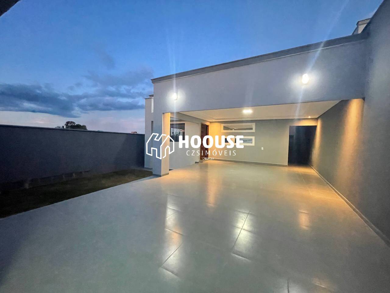 Casa à venda com 3 quartos, 822m² - Foto 1