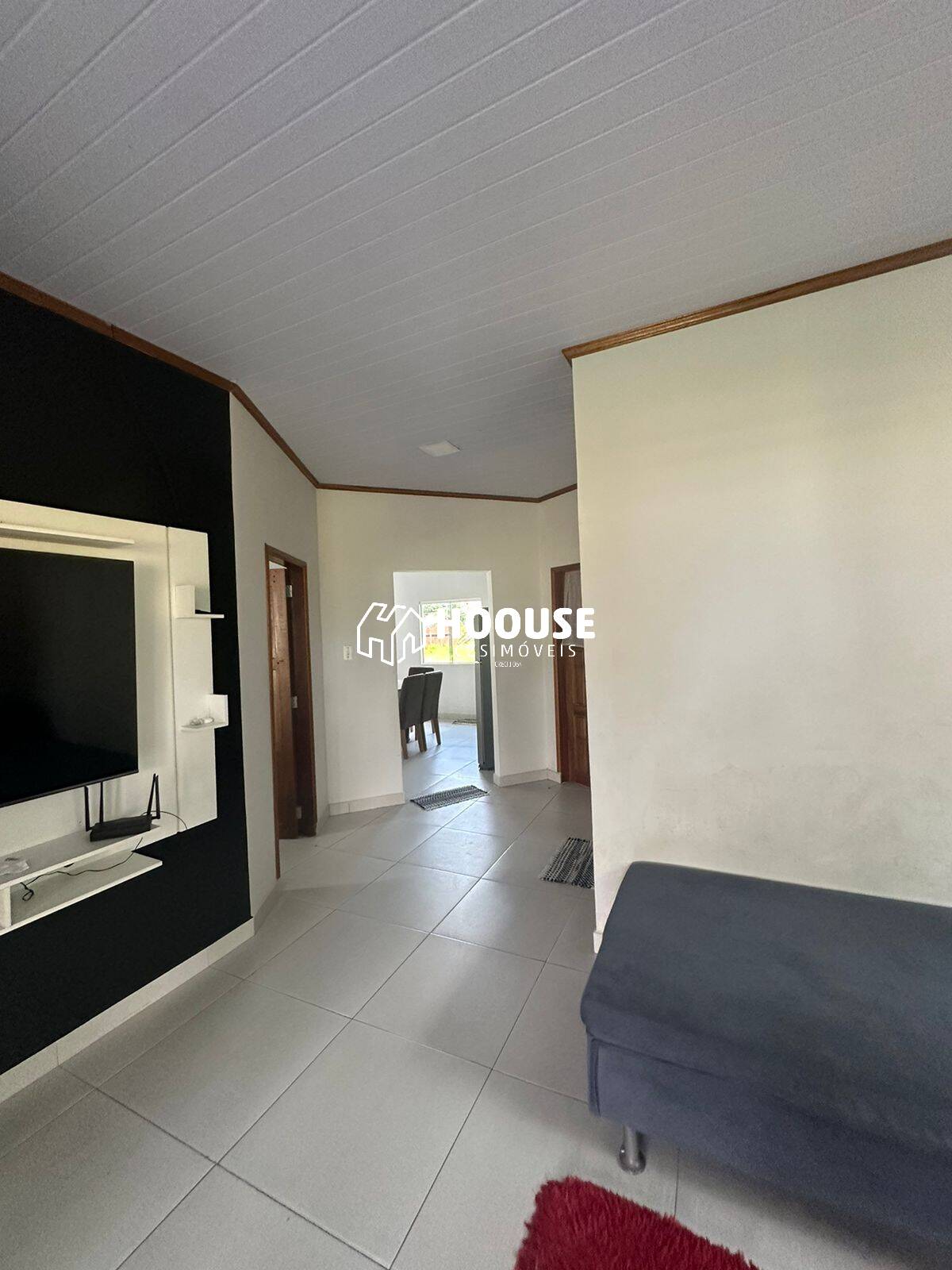 Casa para alugar com 2 quartos, 300m² - Foto 4