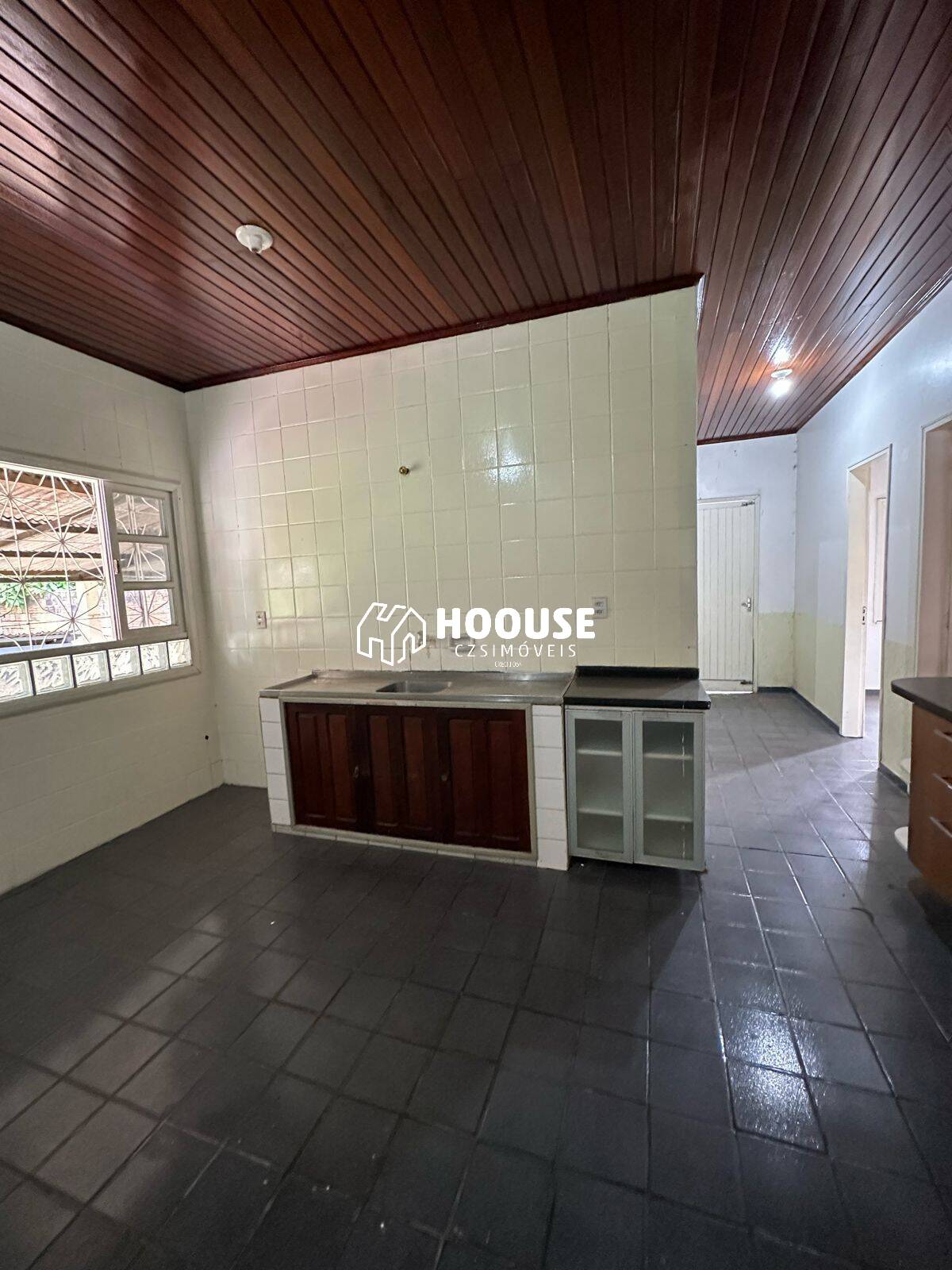 Casa à venda e aluguel com 4 quartos, 600m² - Foto 6