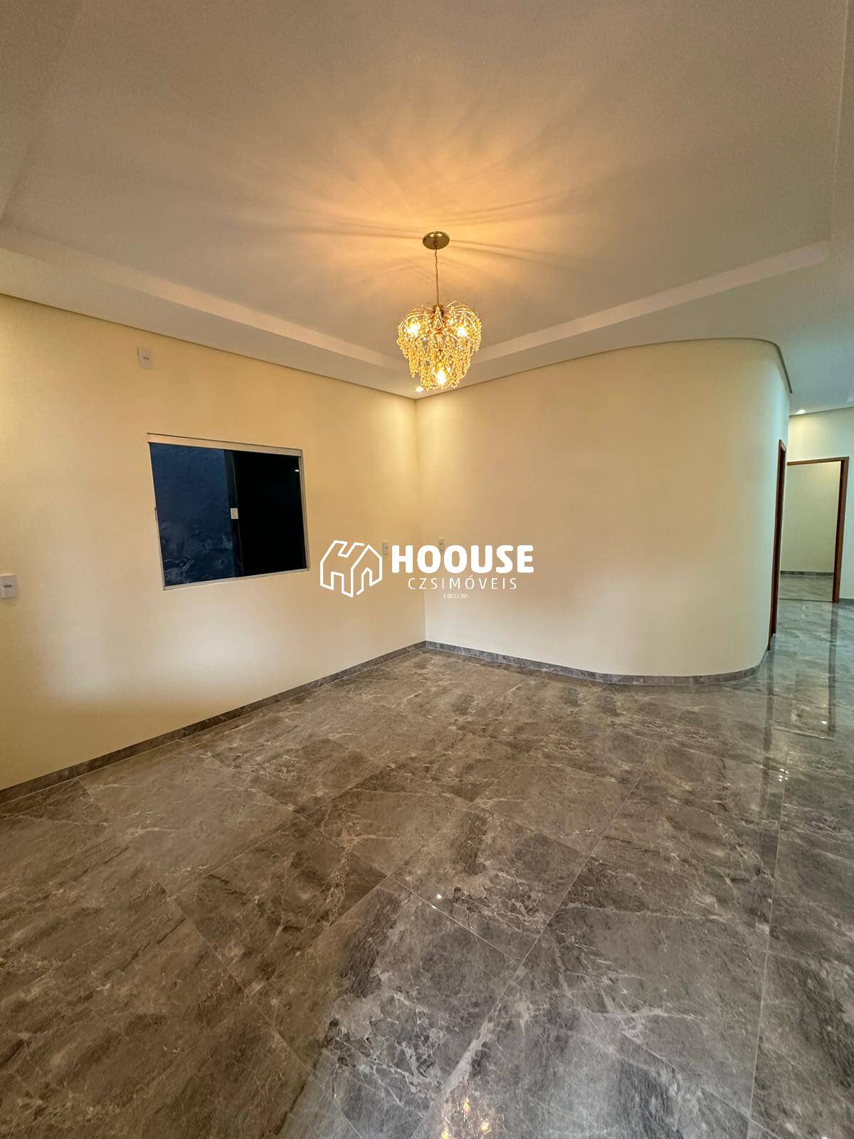 Casa à venda com 3 quartos, 300m² - Foto 4