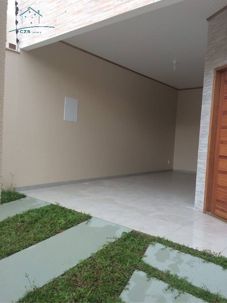 Casa à venda com 2 quartos, 80m² - Foto 9